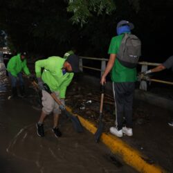 Arranca de inmediato reparación a vialidades tras lluvias de este viernes10