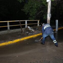 Arranca de inmediato reparación a vialidades tras lluvias de este viernes11