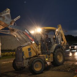 Arranca de inmediato reparación a vialidades tras lluvias de este viernes5