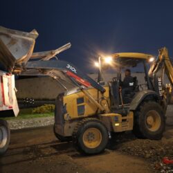 Arranca de inmediato reparación a vialidades tras lluvias de este viernes6