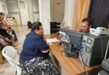 Aumenta por vacaciones demanda de la credencial de INAPAM en Saltillo, pero formatos están agotados