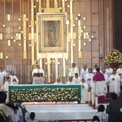Desde la Basílica de Guadalupe, llama obispo Hilario a vivir la fe con humildad y cercanía a los más vulnerables1
