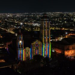 Deslumbra el videomapping Saltillo 449 en la Catedral3