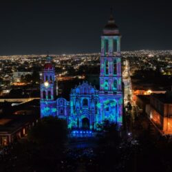 Deslumbra el videomapping Saltillo 449 en la Catedral4