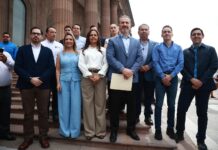 Estalla rebelión en Nuevo León; alcaldes reclaman a gobernador adeudos por 1 mil 700 millones