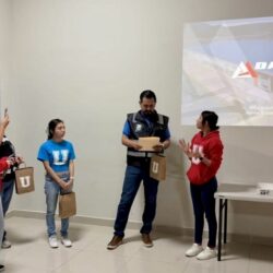 Fortalece UPRA formación profesional con visita a Daimay Automotive Interior