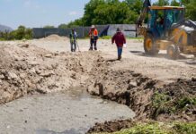Limpia y repara EMAS importante colector sanitario que da servicio al oriente de Ramos Arizpe