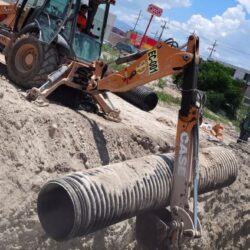 Limpia y repara EMAS importante colector sanitario que da servicio al oriente de Ramos Arizpe1