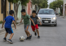 Piden evitar que menores jueguen en las calles durante vacaciones para evitar riesgos