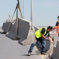Refuerza Saltillo trabajos de sustitución de muros 2