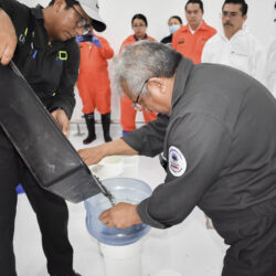 en chihuahua260727 AGRICULTURA SENASICA LIBERACIÓN DE MOSCAS CHIHUAHUA-6
