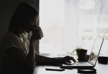 Maestrías en línea con validez oficial: qué debes considerar antes de elegir una