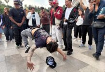 Así son las batallas para ‘farmear aura’
