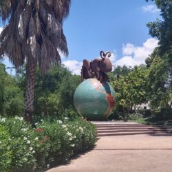 Aún no sabes qué hacer con tus libros y cuadernos usados Llévalos al Parque El Chapulín y apoya el reciclaje