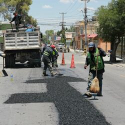 Avanza rehabilitación de pavimento en bulevar Francisco Coss1