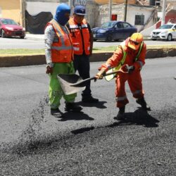 Avanza rehabilitación de pavimento en bulevar Francisco Coss4