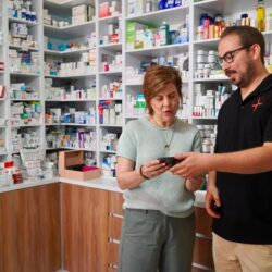 Entrega DIF Torreón apoyo a la Casa del Anciano del Padre Estala1