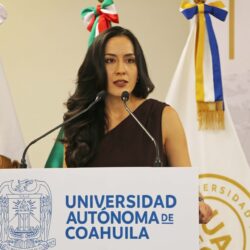 Entrega UAdeC las Becas de Movilidad Estudiantil 2026 “Lobos Internacionales”