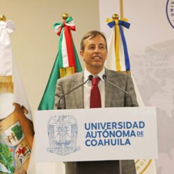 Entrega UAdeC las Becas de Movilidad Estudiantil 2026 “Lobos Internacionales”1