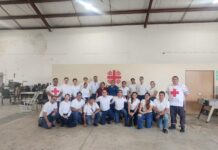 Futuros paramédicos de Cruz Roja Saltillo fortalecen vocación de servicio con adultos mayores
