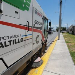 Mejora Javier Díaz vialidades en todos los sectores de Saltillo