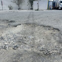 Paso de tráileres y lluvias dañan vialidades del Parque PIDECO; Atenderá Municipio problemática3