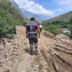 Protección Civil y Bomberos de Arteaga atiende afectaciones por lluvias en el Cañón de Nuncio1