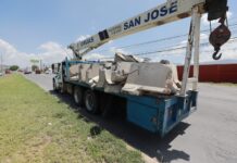 Refuerza Javier Díaz seguridad vial con sustitución de muros de contención