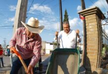 Avanza rehabilitación de banquetas en el Centro de Ramos Arizpe