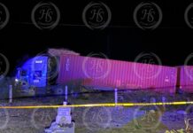 Trailero muere tras presunto infarto y salir de la carretera Zacatecas