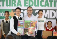Arranca Manolo programa de útiles escolares gratis para 500 mil alumnos