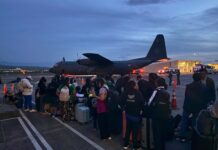 Repatrian a 36 mexicanos desde Colombia tras terremoto