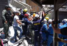 Se eleva a 224 muertos el saldo del devastador terremoto en Colombia