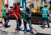 Sigue Ramos Arizpe con trabajos de bacheo en colonias y vialidades