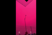 Fenómeno en China: Una ciudad amanece con el cielo rojo antes de una tormenta