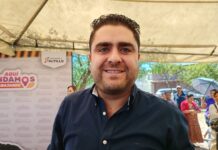 Con asambleas en colonias del Distrito 15, sigue Lalo Medrano fortaleciendo su propuesta legislativa