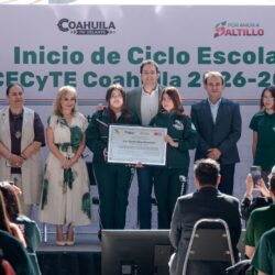 En equipo con Manolo Jiménez Salinas apoyamos la educación