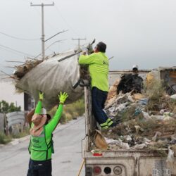 Incrementa Javier Díaz seguridad vial en Abasolo; delimita carriles centrales5