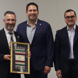Javier Díaz fortalece conexión Saltillo