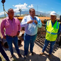 Ramos Arizpe fortalece red sanitaria; instala nueva línea de drenaje en Analco