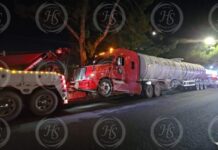 Aseguran 55 mil litros de hidrocarburo y detienen a dos personas en Parras