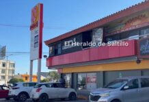 Investigan muerte de mujer tras caer por escaleras en un bar de Saltillo