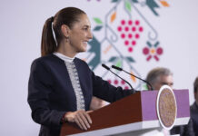 Evita Sheinbaum hablar de irregularidades en el INE