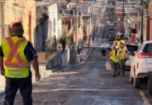Hombre muere tras caer de la barda de su propia casa