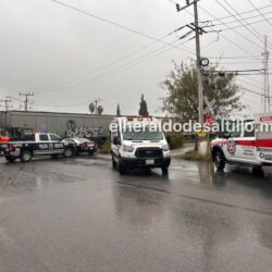 Intenta ganarle el paso al tren y termina arrollado en Ramos Arizpe