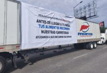 Bloquean parcialmente transportistas carreteras en varios entidades de México