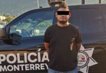 Cae montachoques durante extorsión a adulta mayor en Monterrey