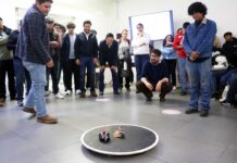 Realiza Facultad de Sistemas de la UA de C el Cuarto Torneo de Peleas de Robot MiniSumo