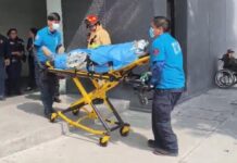 Trabajador sufre graves quemaduras tras descarga eléctrica en banco de Saltillo